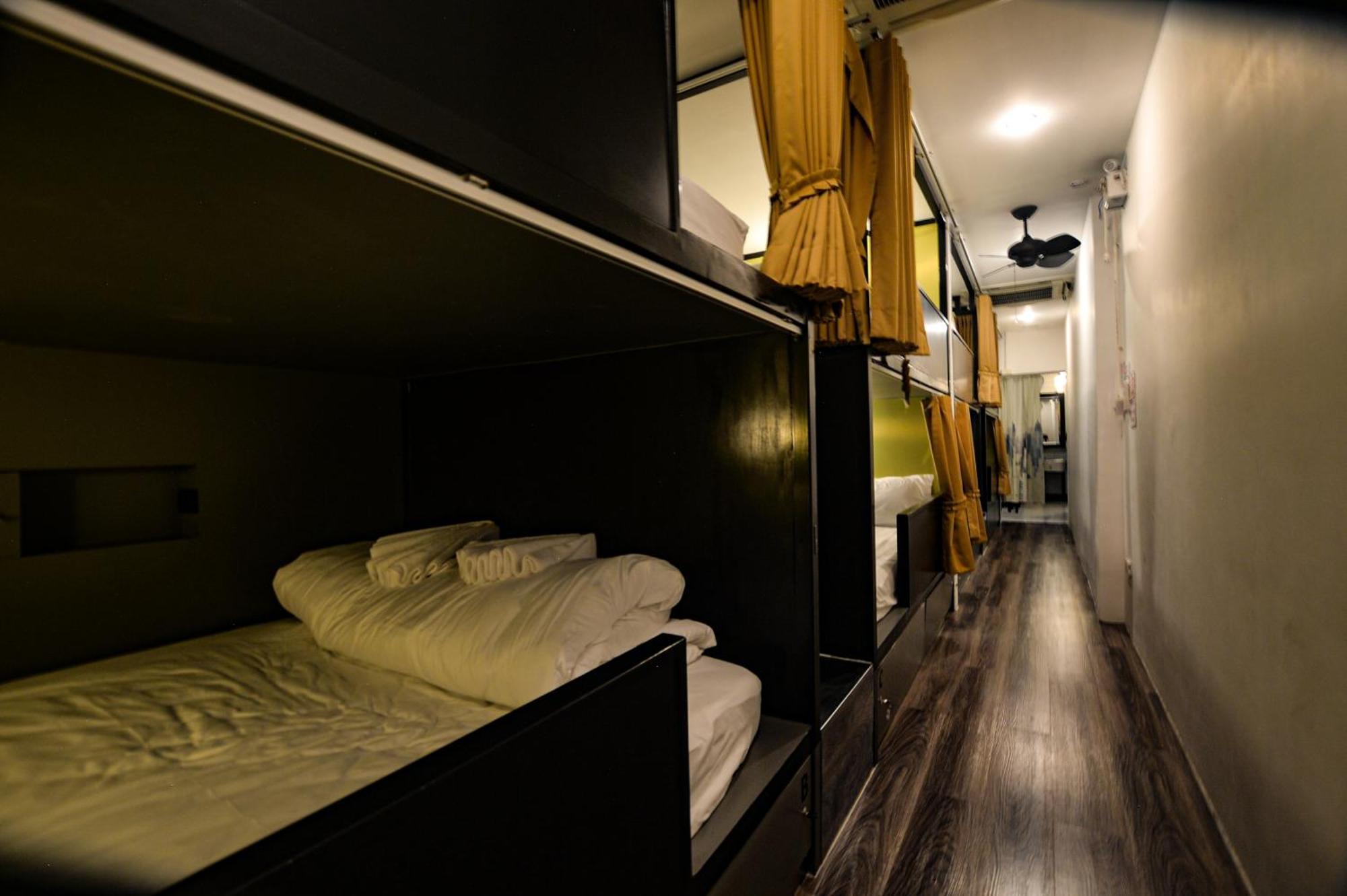 Hotel Four Sister Lamoon Bangkok Esterno foto