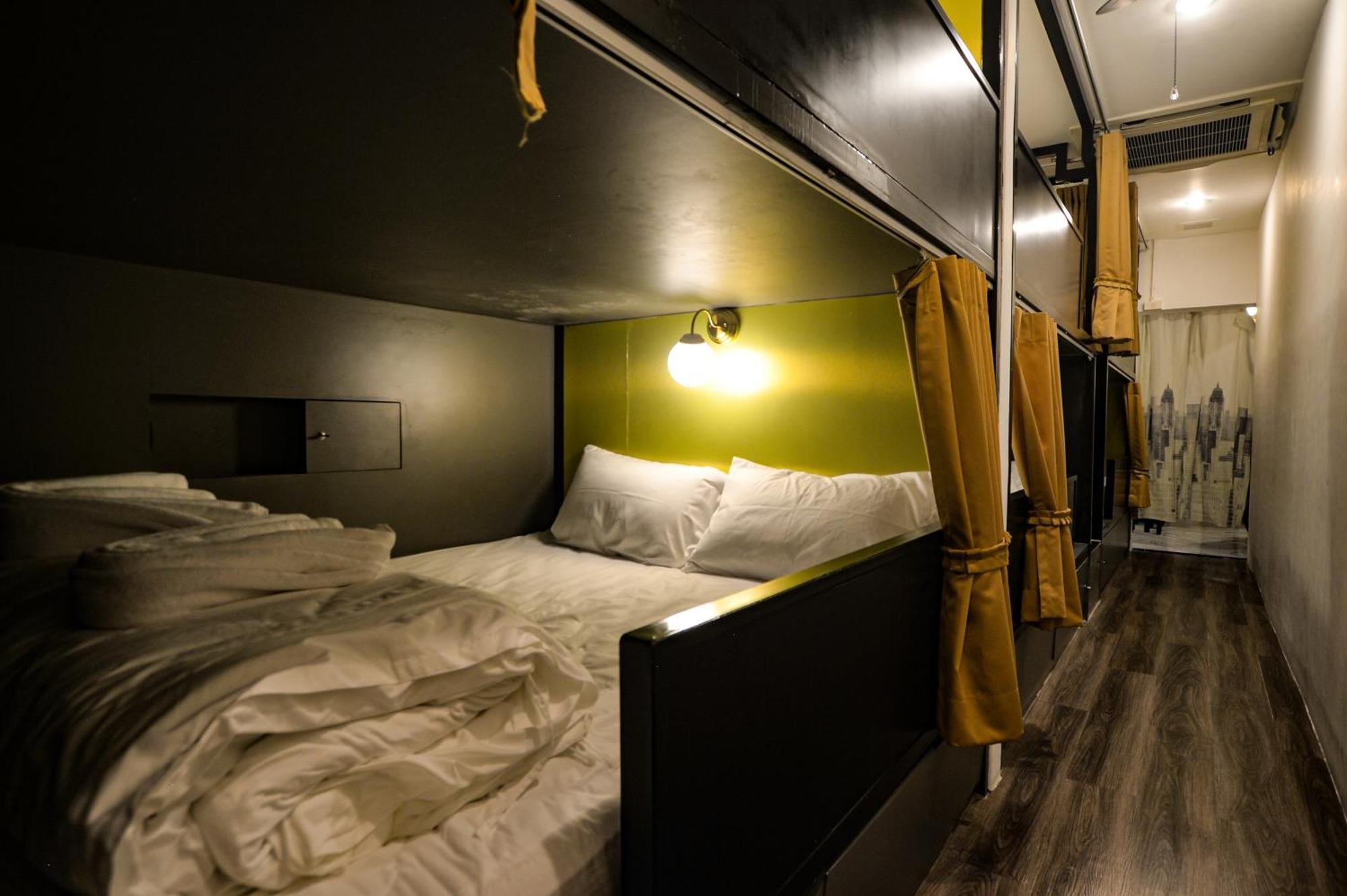 Hotel Four Sister Lamoon Bangkok Esterno foto