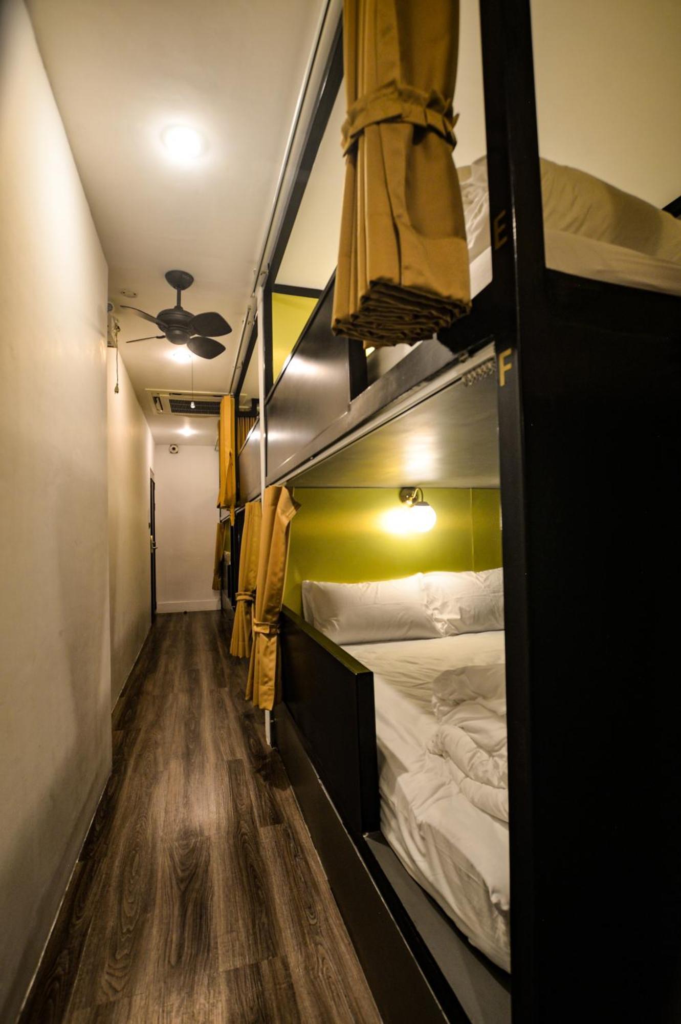 Hotel Four Sister Lamoon Bangkok Esterno foto